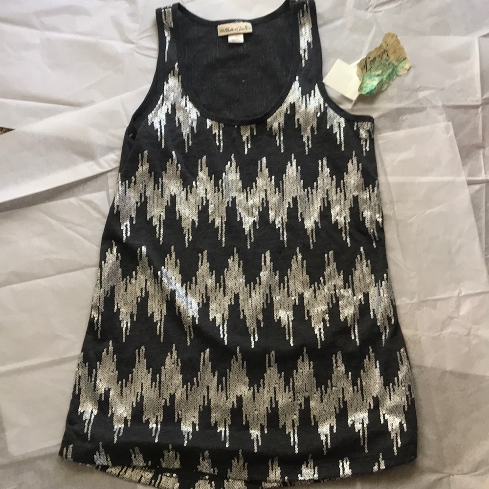 Very Cute Women’s Tank Top Size Medium New